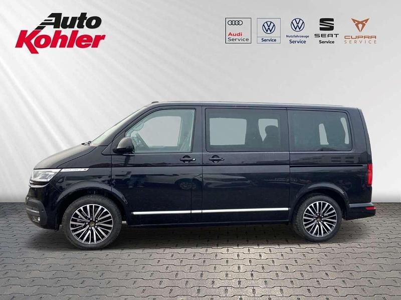 Gebraucht VW Multivan Highline 204 PS (150 kW) 2024 Deep black perleffekt (schwarz) Van