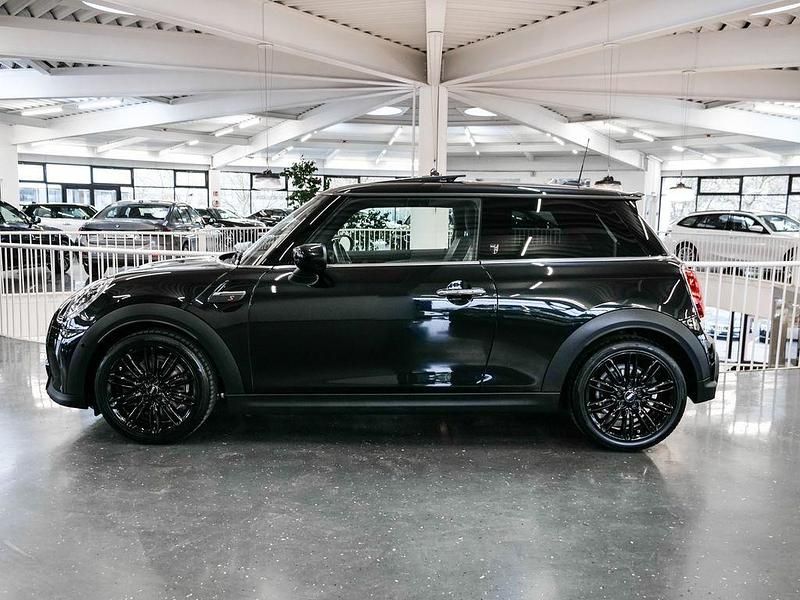 Gebraucht Mini Cooper S 178 PS (130 kW) 2023 Schwarz Kleinwagen