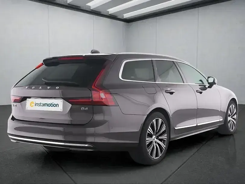 Gebraucht Volvo V90 Plus 197 PS (144 kW) 2023 Grau Kombi