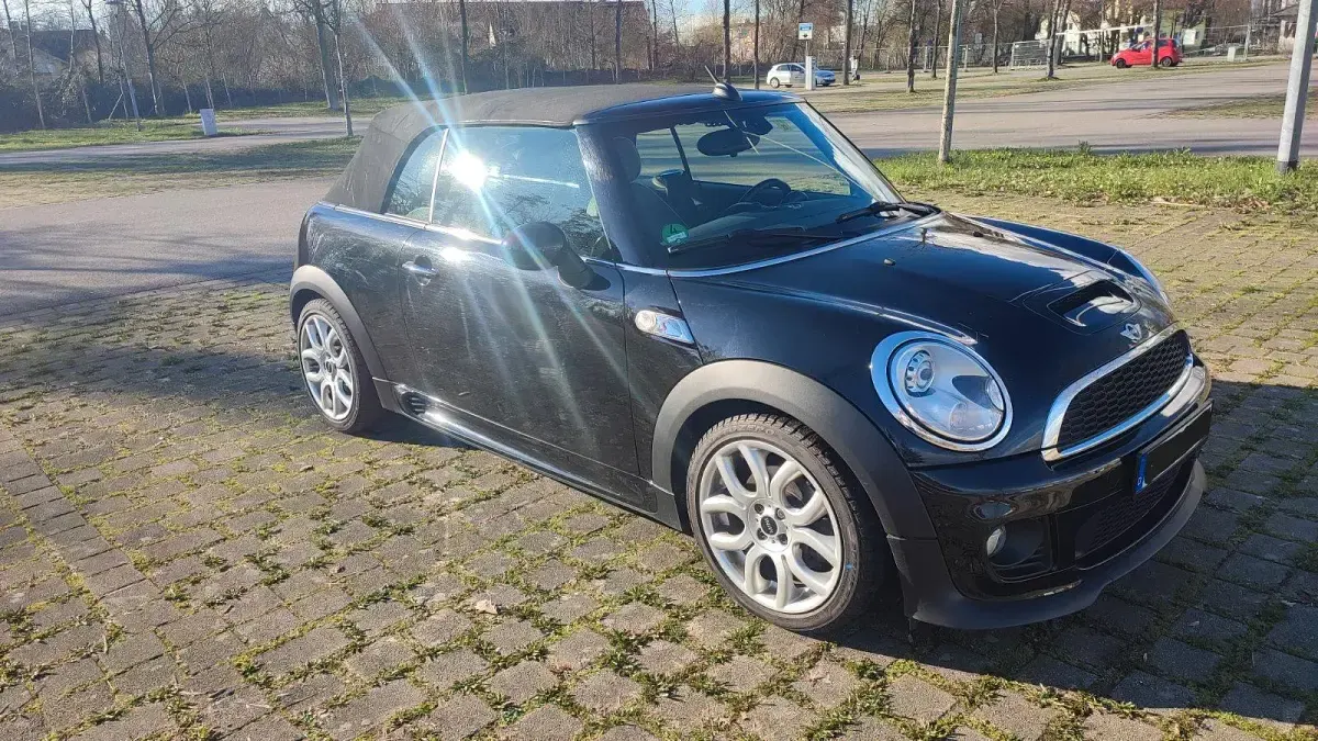 Brugt Mini John Cooper Works Cabriolet 184 HK (135 kW) 2012 Sort Cabriolet