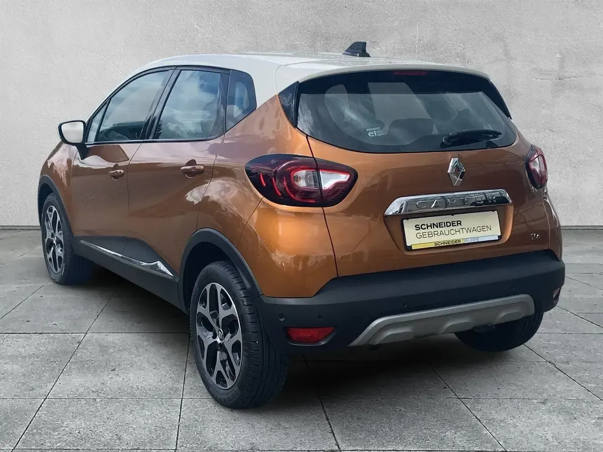 Gebraucht Renault Captur Intens 120 PS (88 kW) 2018 Orange SUV