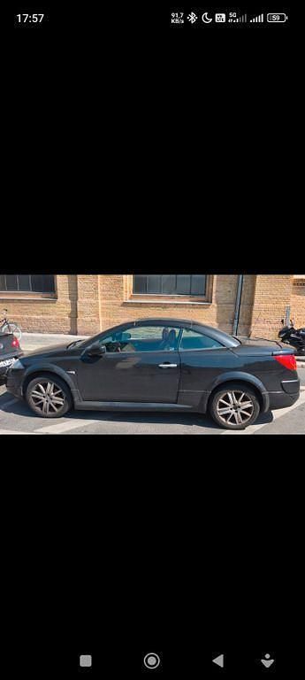 Schwarz Gebraucht 2005 Renault Mégane Cabriolet Dynamique Cabrio | 2.100 € (Superpreis) - Bild 1/4