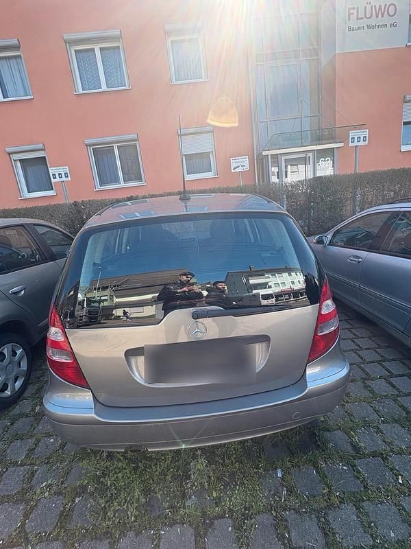 Gebraucht Mercedes A150 190 PS (139 kW) 2008 Braun Kleinwagen