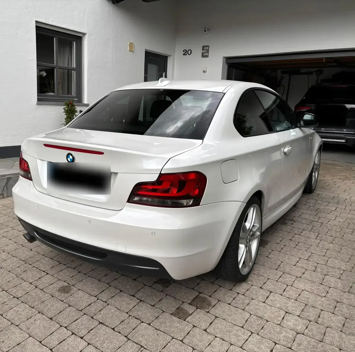 Gebraucht BMW 118 Efficient Dynamics 143 PS (105 kW) 2014 Weiß Kleinwagen