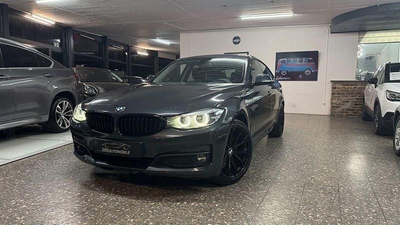 Grau Gebraucht 2017 BMW 318 Gran Turismo Advantage Limousine | 13.995 € (Fairer Preis) - Bild 1/4