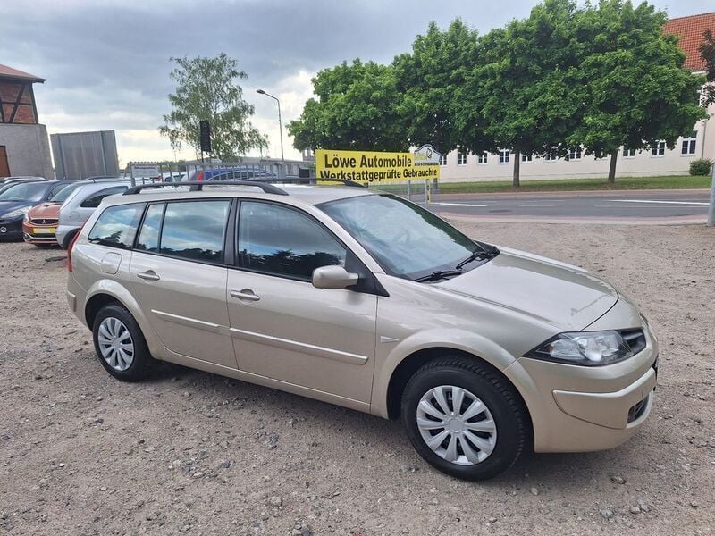 Beige Gebraucht 2010 Renault Mégane III Exception Limousine | 4.990 € (Teuer) - Bild 1/4