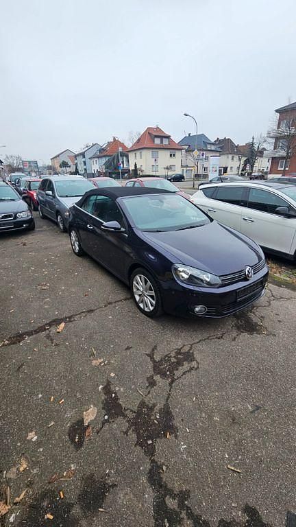 Gebraucht VW Golf Cabriolet 105 PS (77 kW) 2012 Violet Cabrio