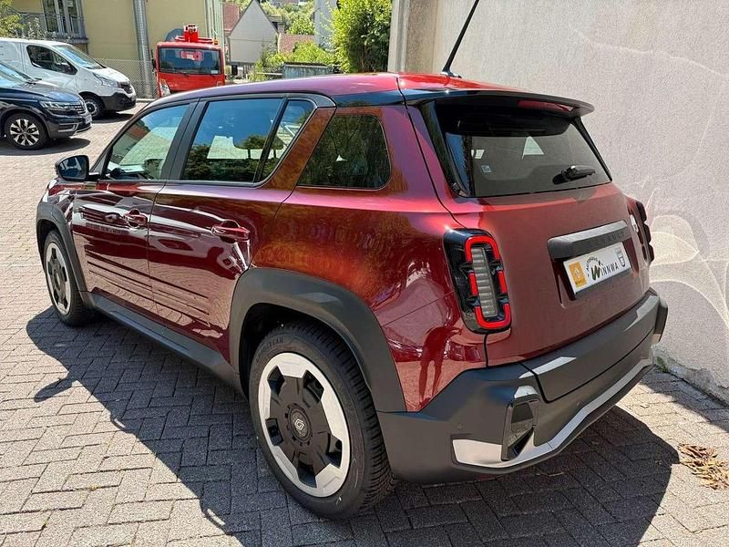 Neu Renault R4 Evolution 89 kW (122 PS) 2025 Kamesinrot Limousine