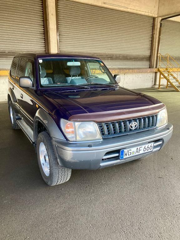 Gebraucht Toyota Land Cruiser 125 PS (91 kW) 1998 Blau SUV