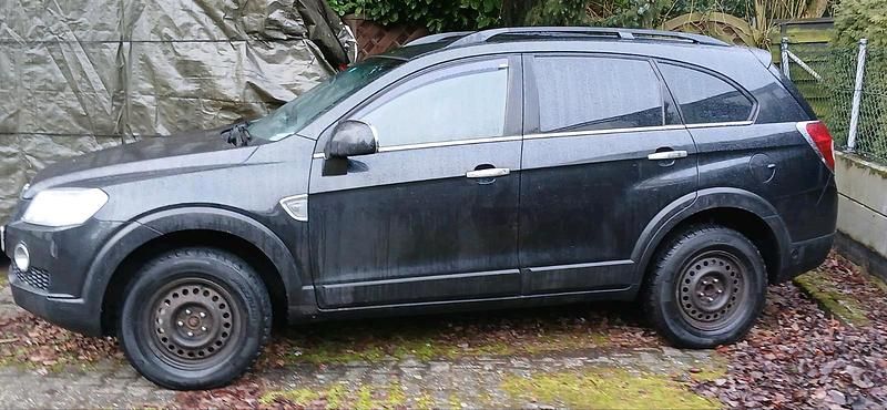 Gebraucht Chevrolet Captiva LS 136 PS (100 kW) 2008 Schwarz SUV