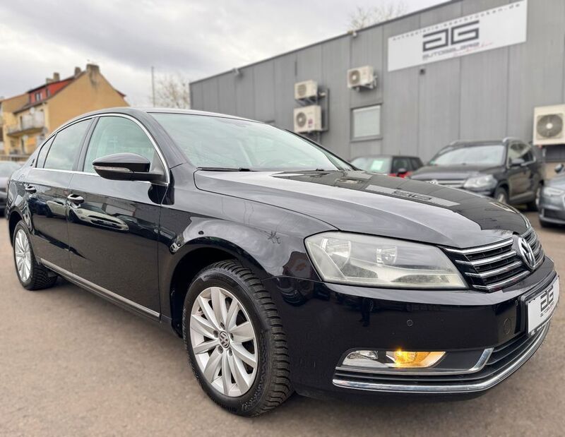 Schwarz Gebraucht 2011 VW Passat Limousine | 8.700 € (Fairer Preis) - Bild 1/4