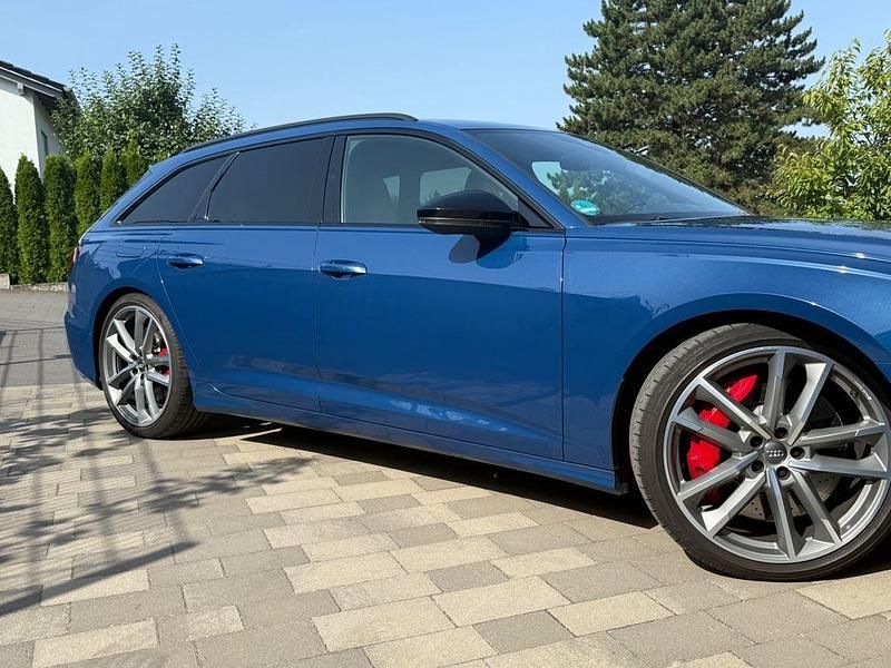 Blau Gebraucht 2020 Audi S6 Exclusive Kombi | 49.500 € (Teuer) - Bild 1/4