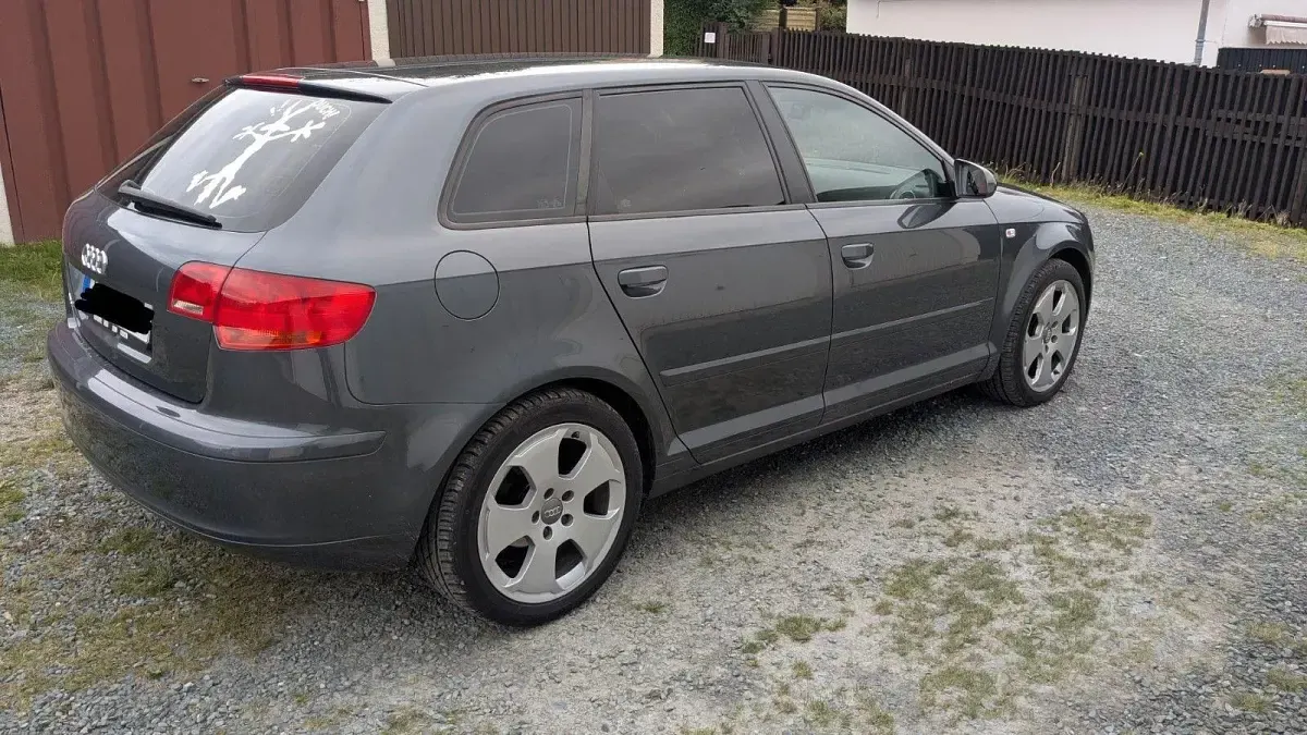 Gebraucht Audi A3 Sport 102 PS (75 kW) 2006 Grau Kleinwagen