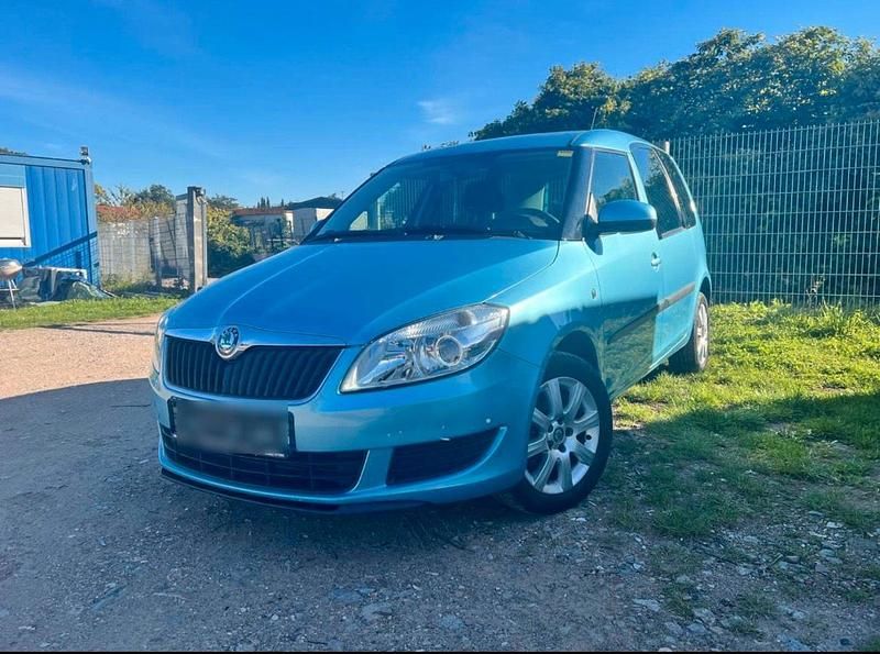 Blau Gebraucht 2012 Skoda Roomster Van / Kleinbus | 4.500 € (Guter Preis) - Bild 1/4