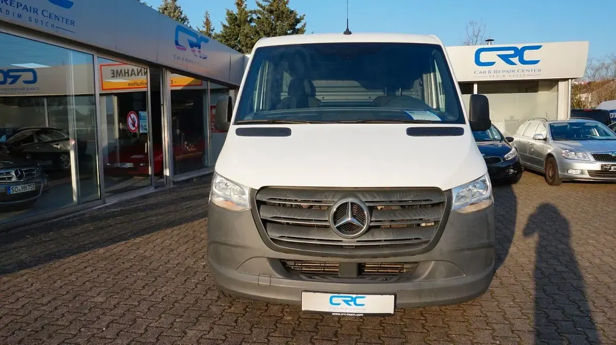 Używany Mercedes Sprinter 143 KM (105 kW) 2020 Biały Van