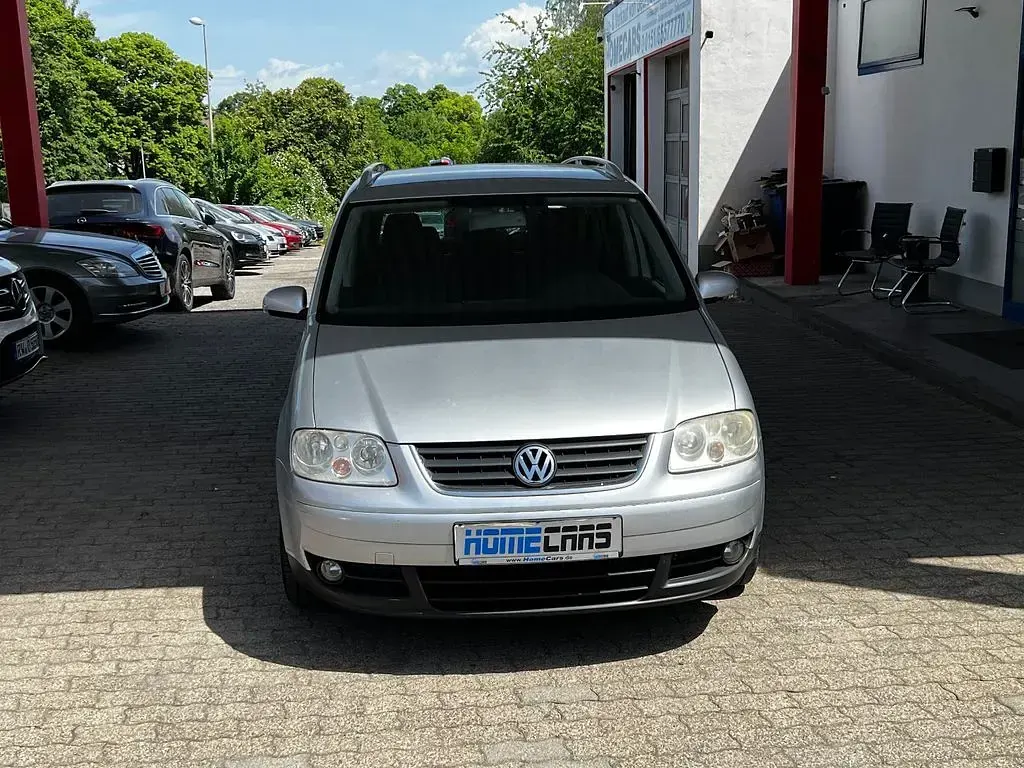 Gebraucht VW Touran 136 PS (100 kW) 2007 Silber Van / Kleinbus