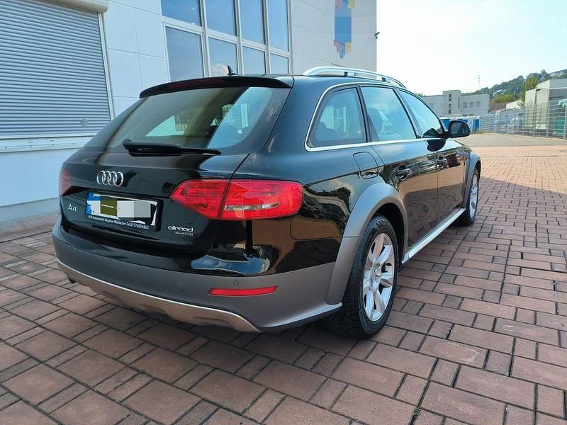 Gebraucht Audi A4 Allroad 190 PS (139 kW) 2015 Schwarz Kombi