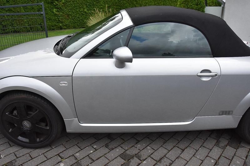 Gebraucht Audi TT Roadster 176 PS (129 kW) 2000 Silber Cabrio