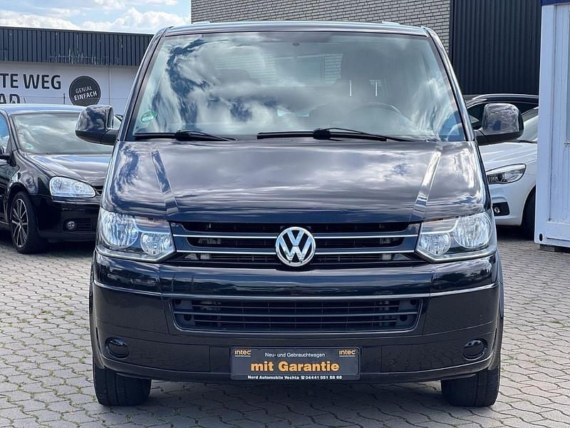 Usado VW Multivan Comfortline 140 HP (102 kW) 2012 Preto Monovolume