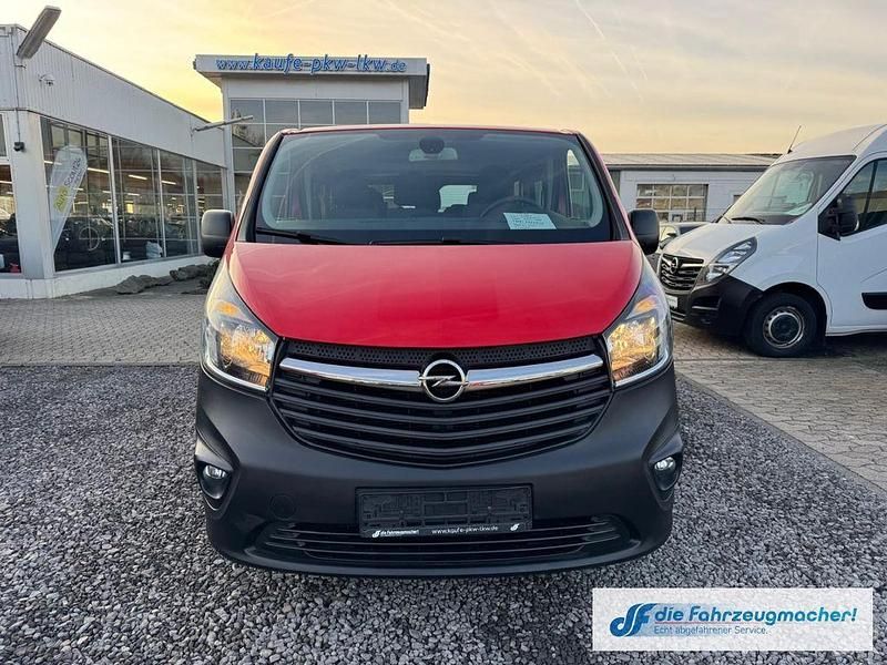 Gebraucht Opel Vivaro 90 PS (66 kW) 2015 B) (rot Van / Kleinbus