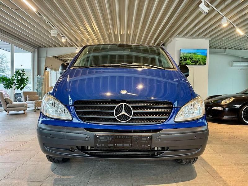 Gebraucht Mercedes Vito 150 PS (110 kW) 2009 Blau Van