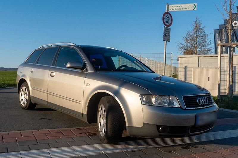 Gebraucht Audi A4 102 PS (75 kW) 2003 Grau Kombi