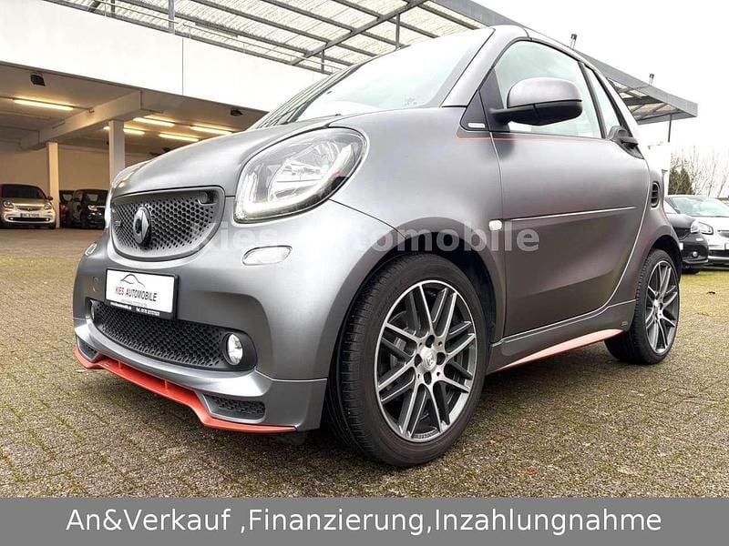 Titania grey Gebraucht 2018 Smart ForTwo Cabrio Brabus Xclusive Cabrio | 25.970 € (Fairer Preis) - Bild 1/4
