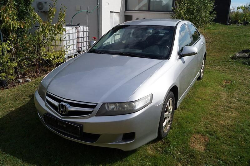Grau Gebraucht 2007 Honda Accord Sport Limousine | 990 € (Fairer Preis) - Bild 1/4