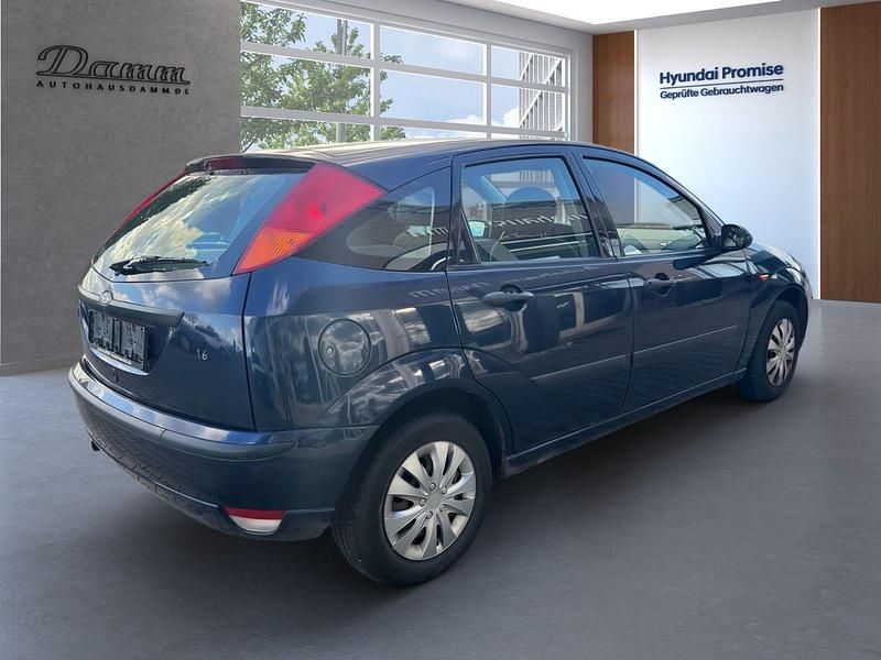 Gebraucht Ford Focus 101 PS (74 kW) 2003 Blau Kleinwagen