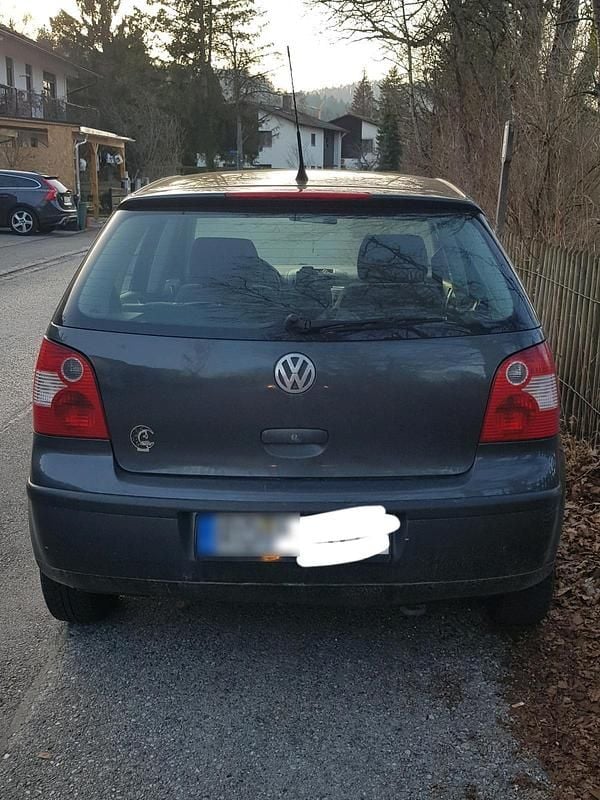 Gebraucht VW Polo 64 PS (47 kW) 2003 Grau Kleinwagen
