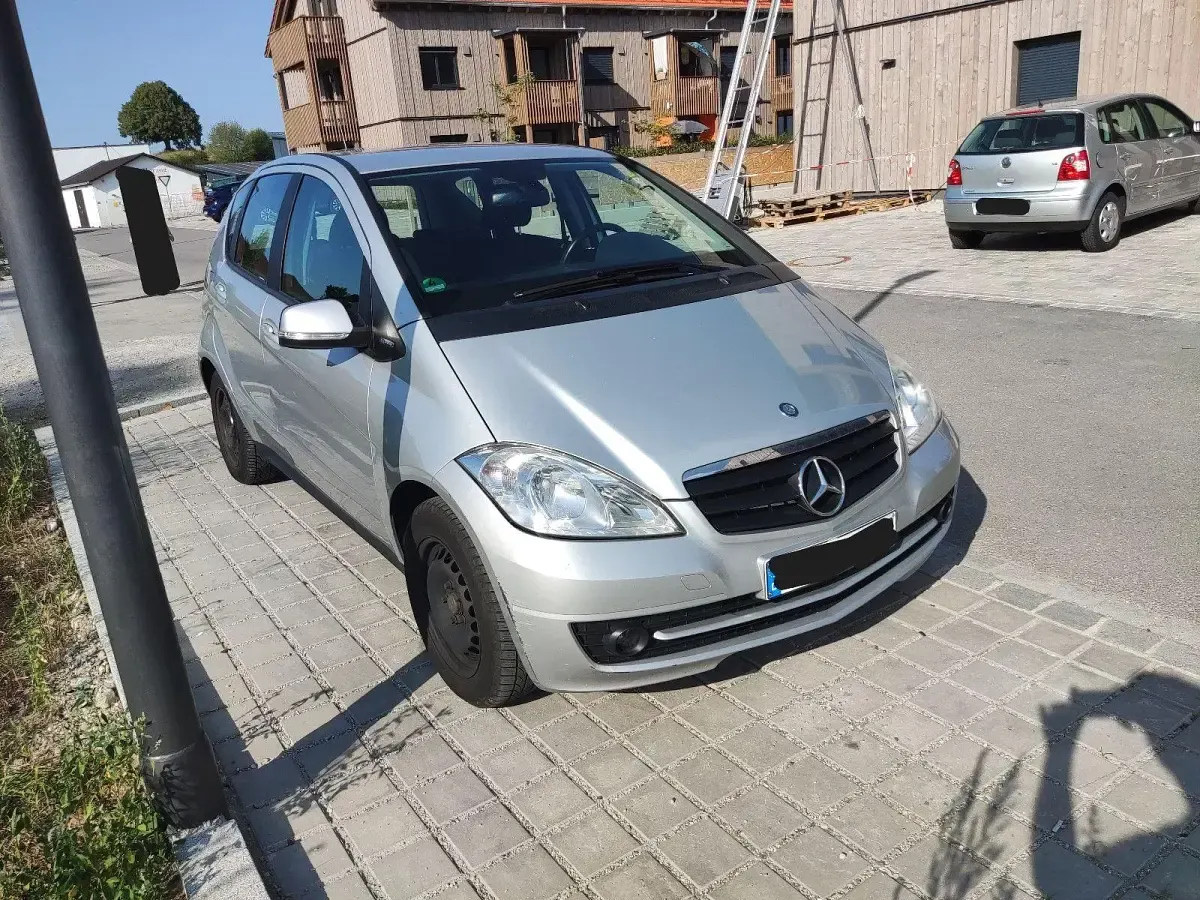 Gebraucht Mercedes A160 95 PS (69 kW) 2010 Schwarz Van / Kleinbus
