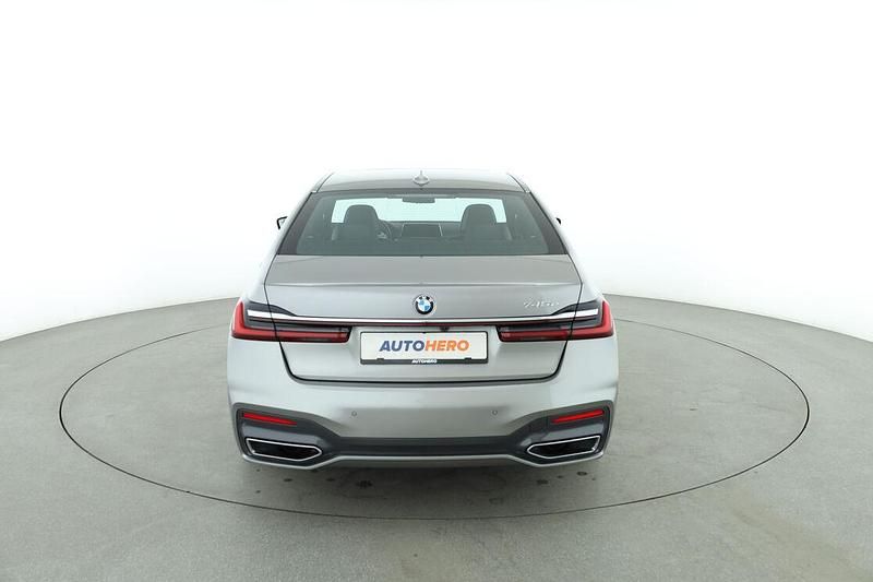 Gebraucht BMW 745e iPerformance 113 PS (83 kW) 2019 Grau Limousine