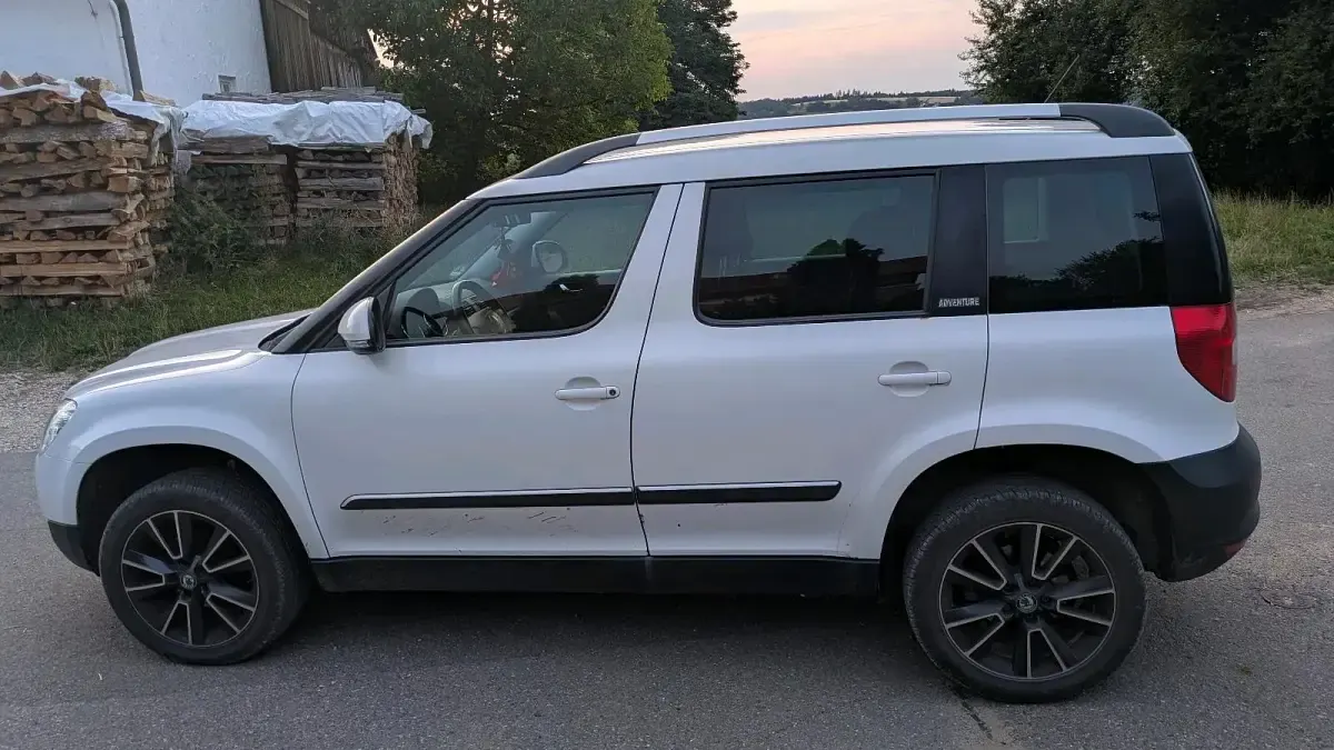Gebraucht Skoda Yeti 110 PS (80 kW) 2013 Weiß SUV
