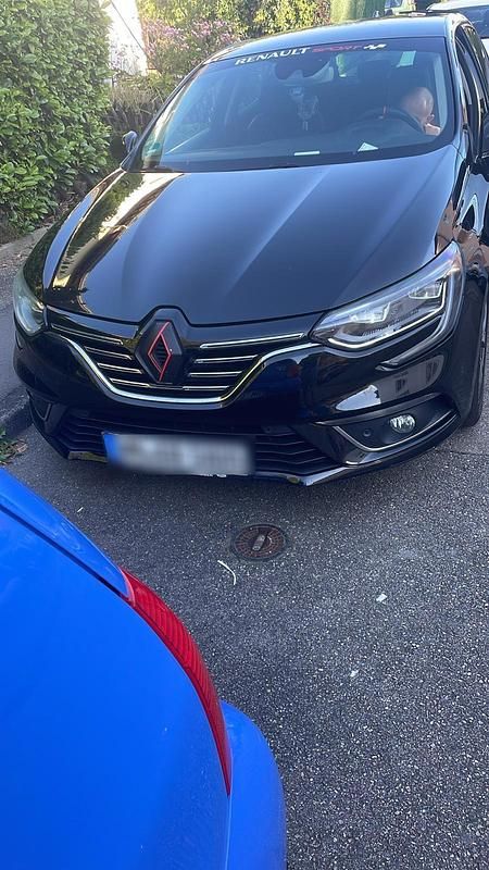 Gebraucht Renault Mégane Coupé Bose Edition 130 PS (95 kW) 2017 Andere farben Coupé