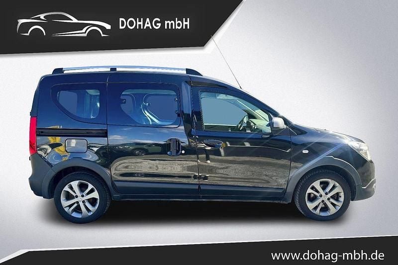 Second-hand Dacia Dokker Stepway 116 CP (85 kW) 2016 Negru Monovolum