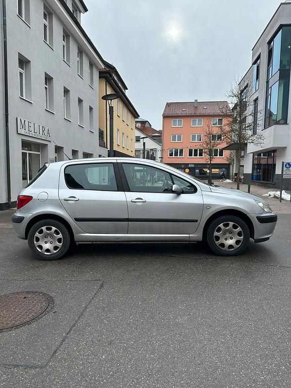 Gebraucht Peugeot 307 109 PS (80 kW) 2002 Silber Kleinwagen