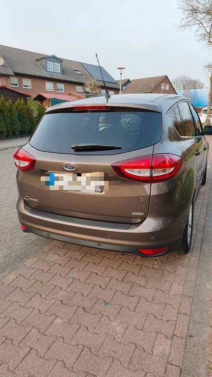 Używany Ford C-MAX Titanium 150 KM (110 kW) 2015 Brązowy Minivan