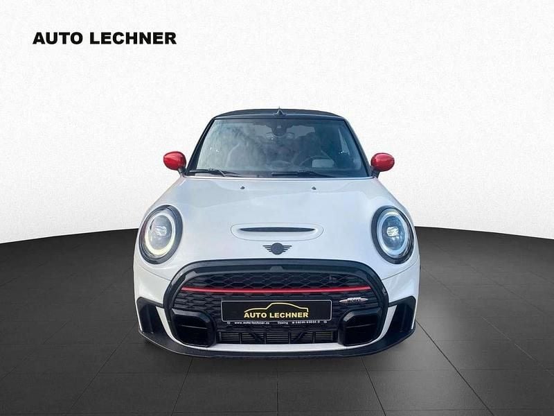 Gebraucht Mini John Cooper Works 231 PS (169 kW) 2023 Nanuq white Kleinwagen
