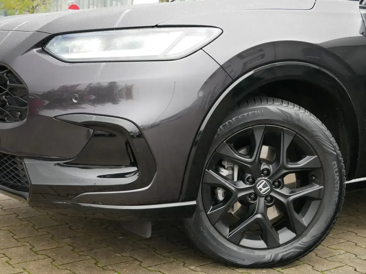 Gebraucht Honda ZR-V Hybrid 184 PS (135 kW) 2026 Ruse black m. SUV