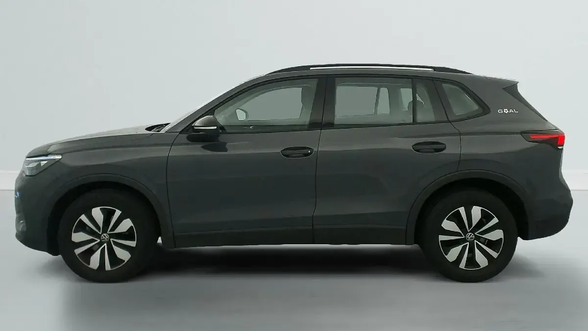 Gebraucht VW Tiguan Life 150 PS (110 kW) 2025 Gris dauphin SUV