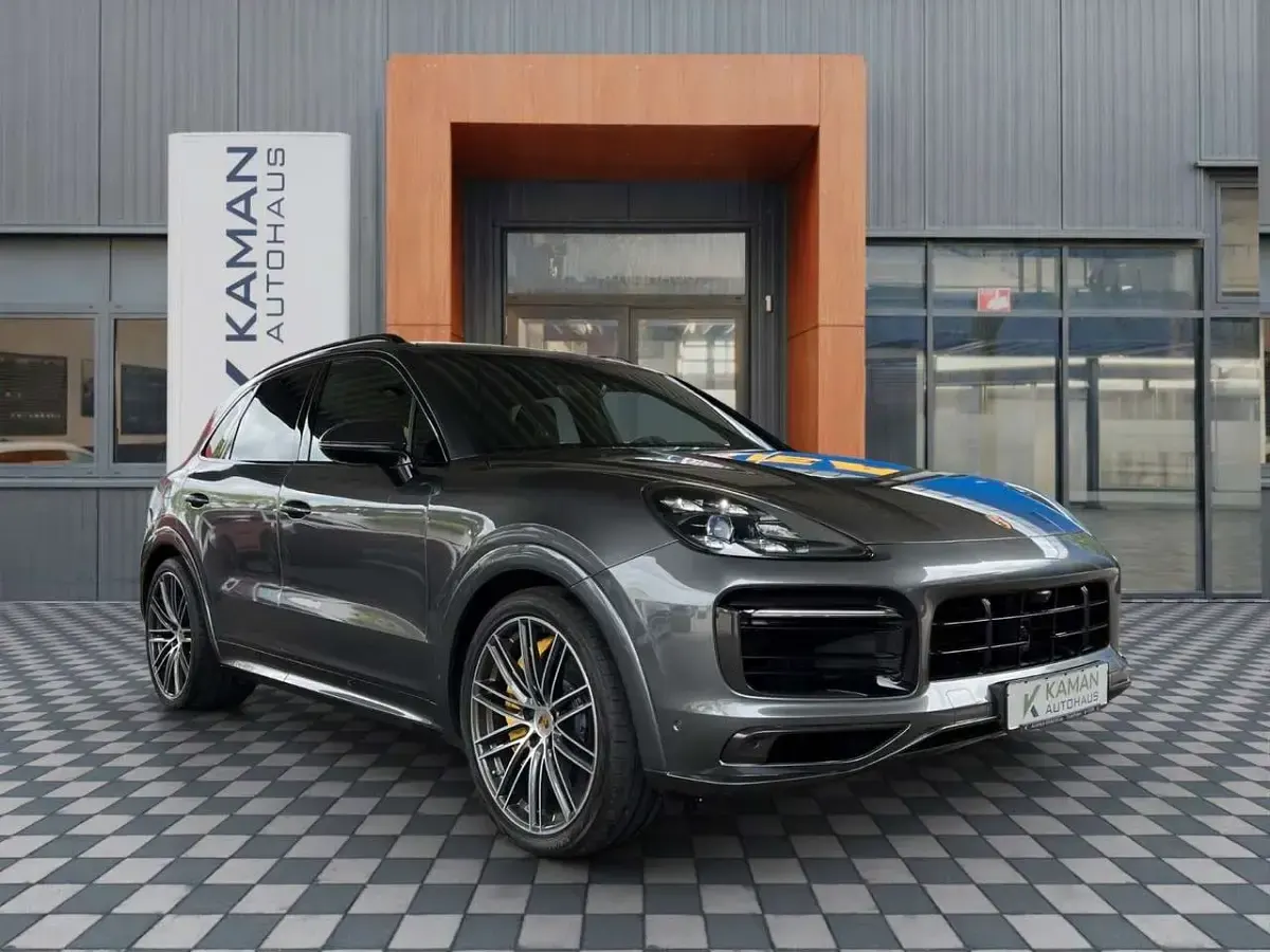 Gebraucht Porsche Cayenne GTS 460 PS (338 kW) 2021 Grau SUV