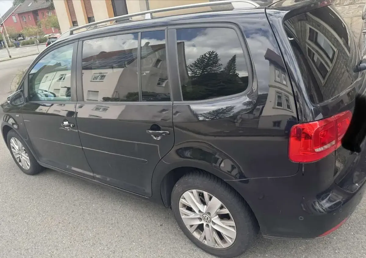 Gebraucht VW Touran 177 PS (130 kW) 2013 Schwarz Van / Kleinbus