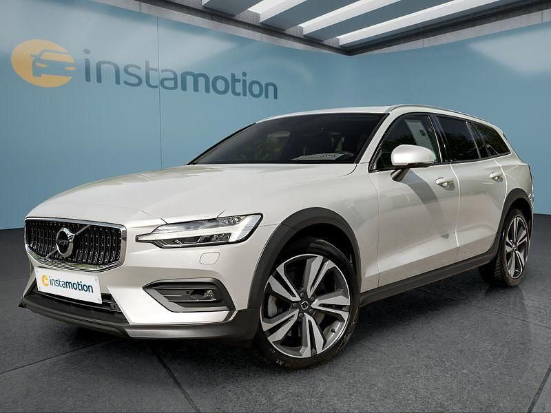 Beige Gebraucht 2021 Volvo V60 CC Kombi | 37.849 € (Etwas zu teuer) - Bild 1/4