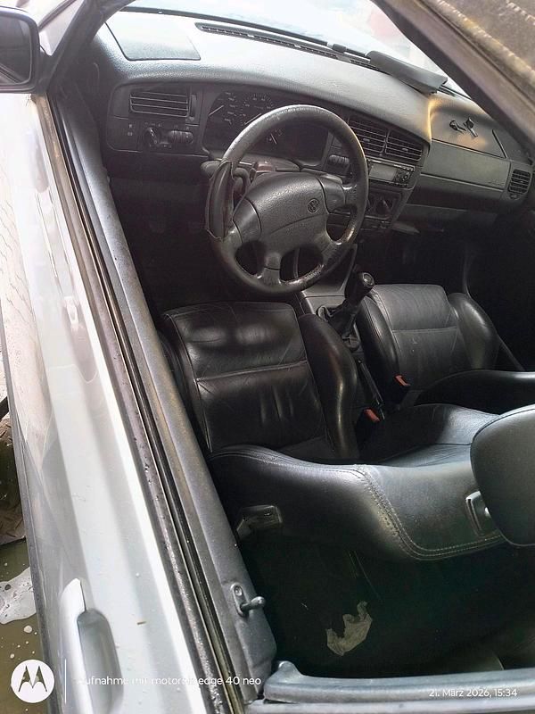 Gebraucht VW Golf Cabriolet 90 PS (66 kW) 1994 Cabrio