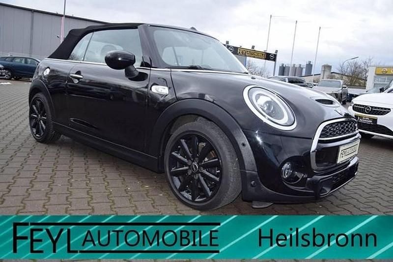 Gebraucht Mini Cooper S 192 PS (141 kW) 2019 Schwarz Kleinwagen