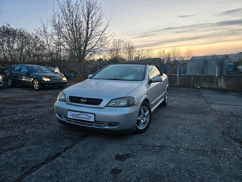 Silber Gebraucht 2002 Opel Astra Cabriolet Cabrio | 1.999 € - Bild 1/4