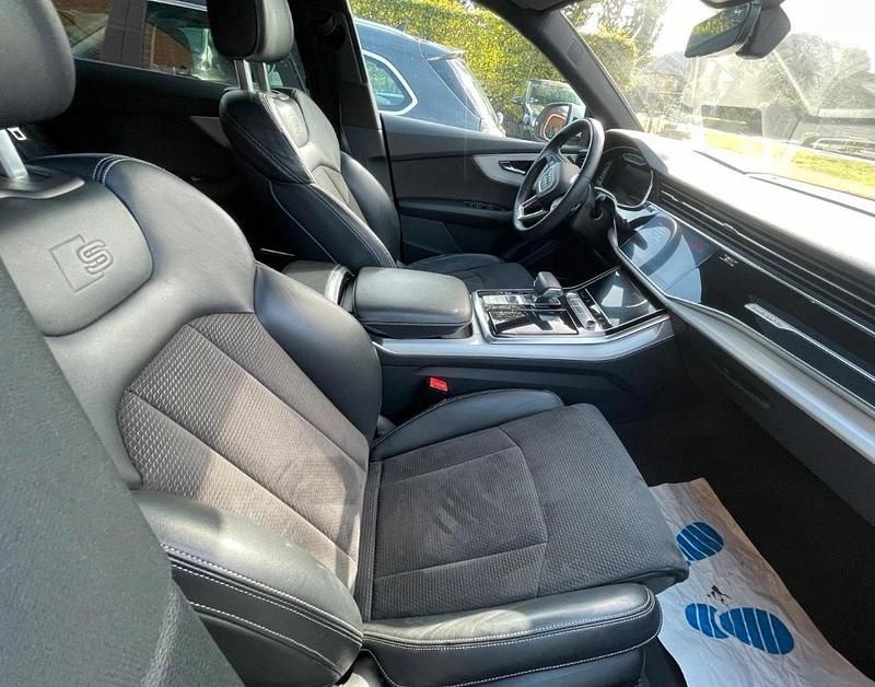 Gebraucht Audi Q8 Ambiente 286 PS (210 kW) 2019 Weiß SUV