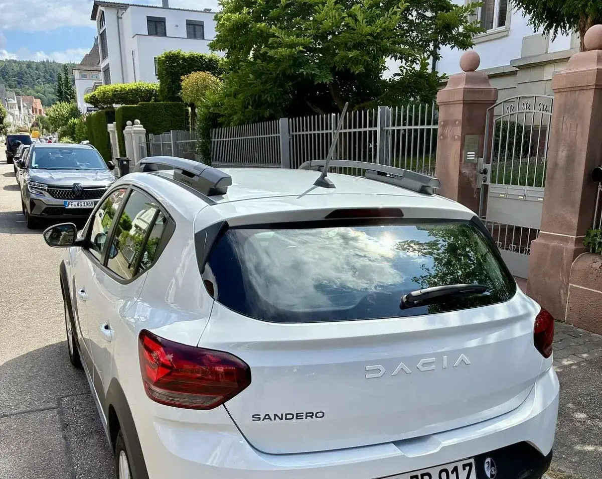 Gebraucht Dacia Duster Essentiel 101 PS (74 kW) 2023 SUV