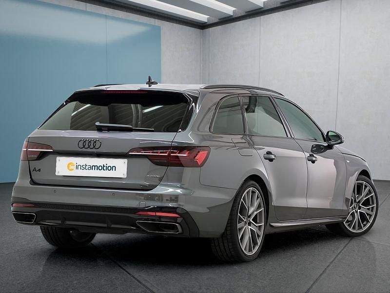 Grau Gebraucht 2024 Audi A4 S-Line Kombi | 39.849 € (Etwas zu teuer) - Bild 1/1