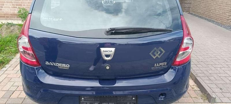 Gebraucht Dacia Sandero 75 PS (55 kW) 2009 Limousine